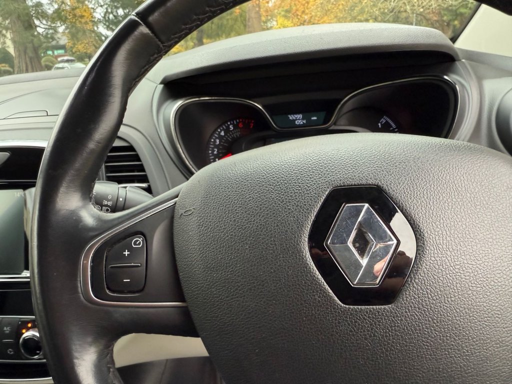 Used Renault Captur 2018 for sale - 76454626: Photo 34