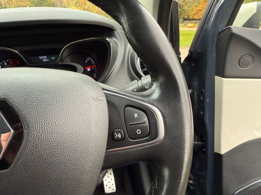 Used Renault Captur 2018 for sale - 76454626: Photo 35