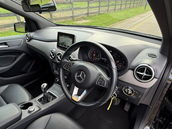 Used Mercedes-Benz B-Class 2015 for sale - 76173274: Photo 18