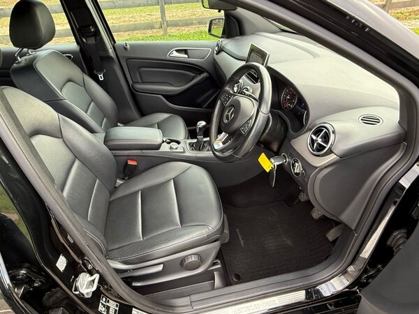 Used Mercedes-Benz B-Class 2015 for sale - 76173274: Photo 19
