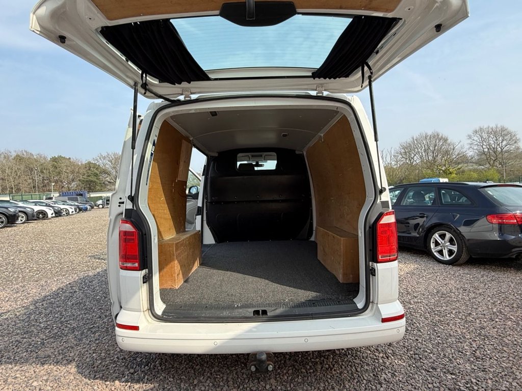 Used Volkswagen Transporter 2017 for sale - 77991452: Photo 16