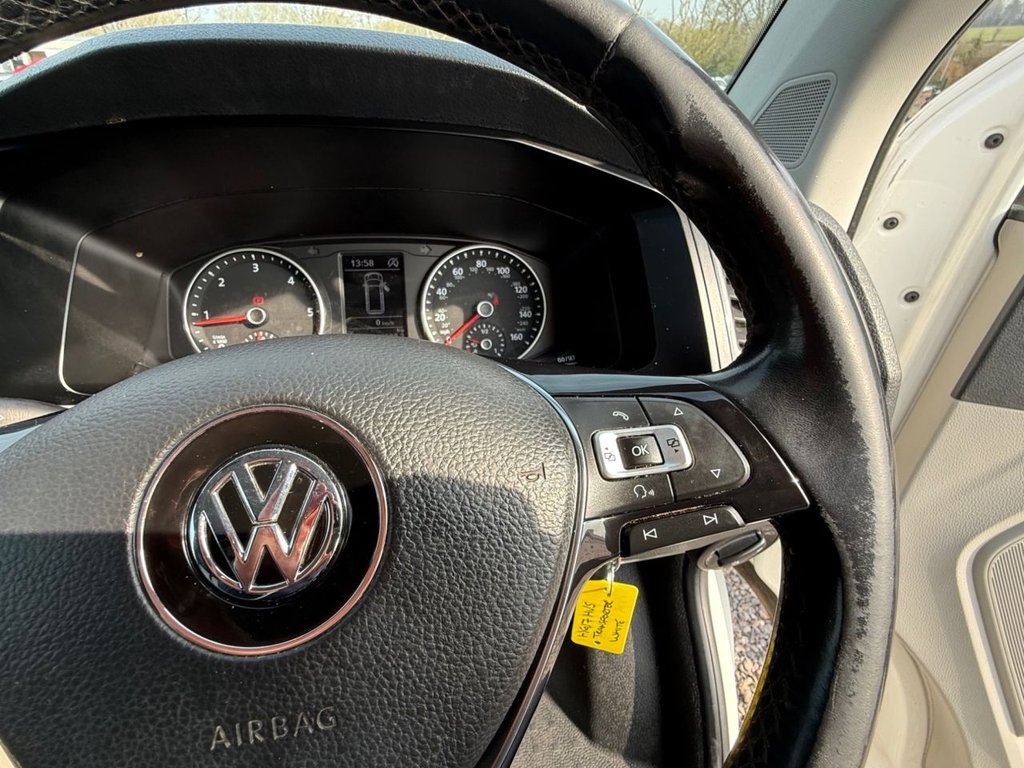 Used Volkswagen Transporter 2017 for sale - 77991452: Photo 26