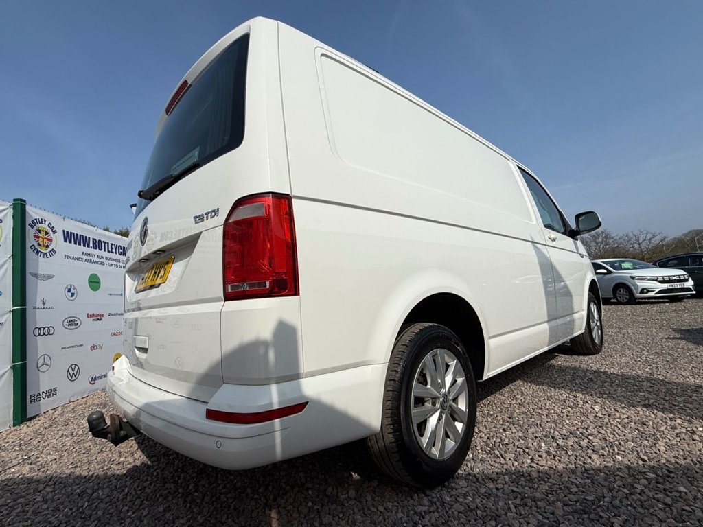 Used Volkswagen Transporter 2017 for sale - 77991452: Photo 6