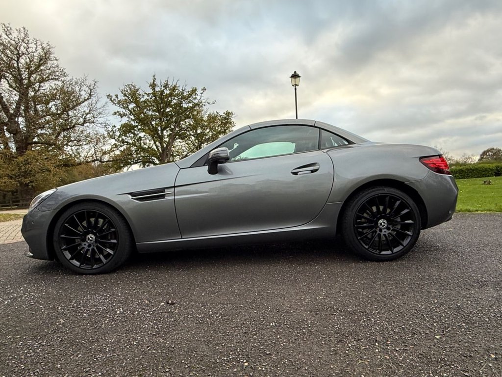 Used Mercedes-Benz SLC 2017 for sale - 76686283: Photo 12