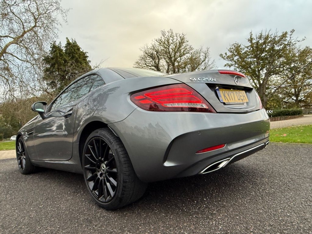 Used Mercedes-Benz SLC 2017 for sale - 76686283: Photo 14