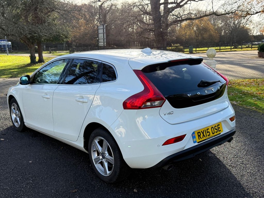 Used Volvo V40 2015 for sale - 76901109: Photo 15