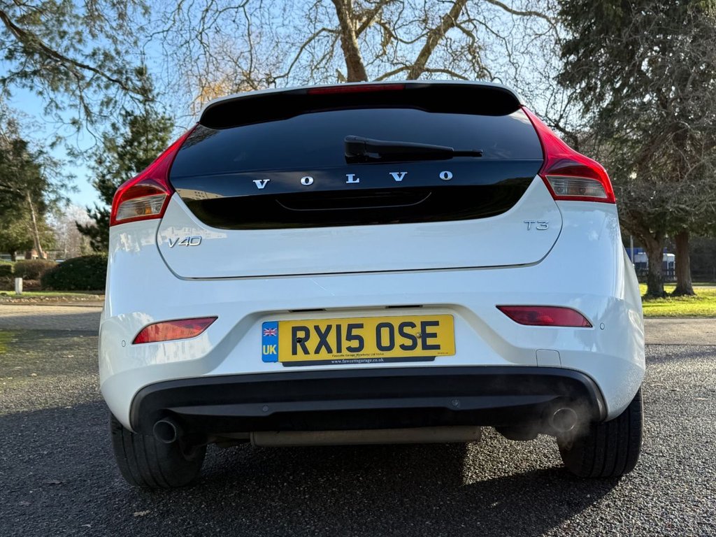 Used Volvo V40 2015 for sale - 76901109: Photo 17