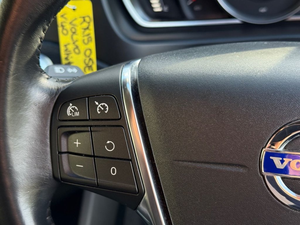 Used Volvo V40 2015 for sale - 76901109: Photo 30