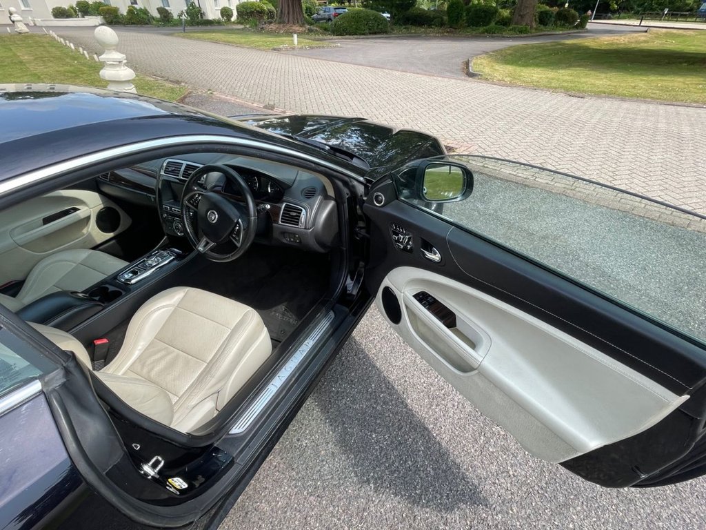 Used Jaguar XK 2012 for sale - 78172447: Photo 23