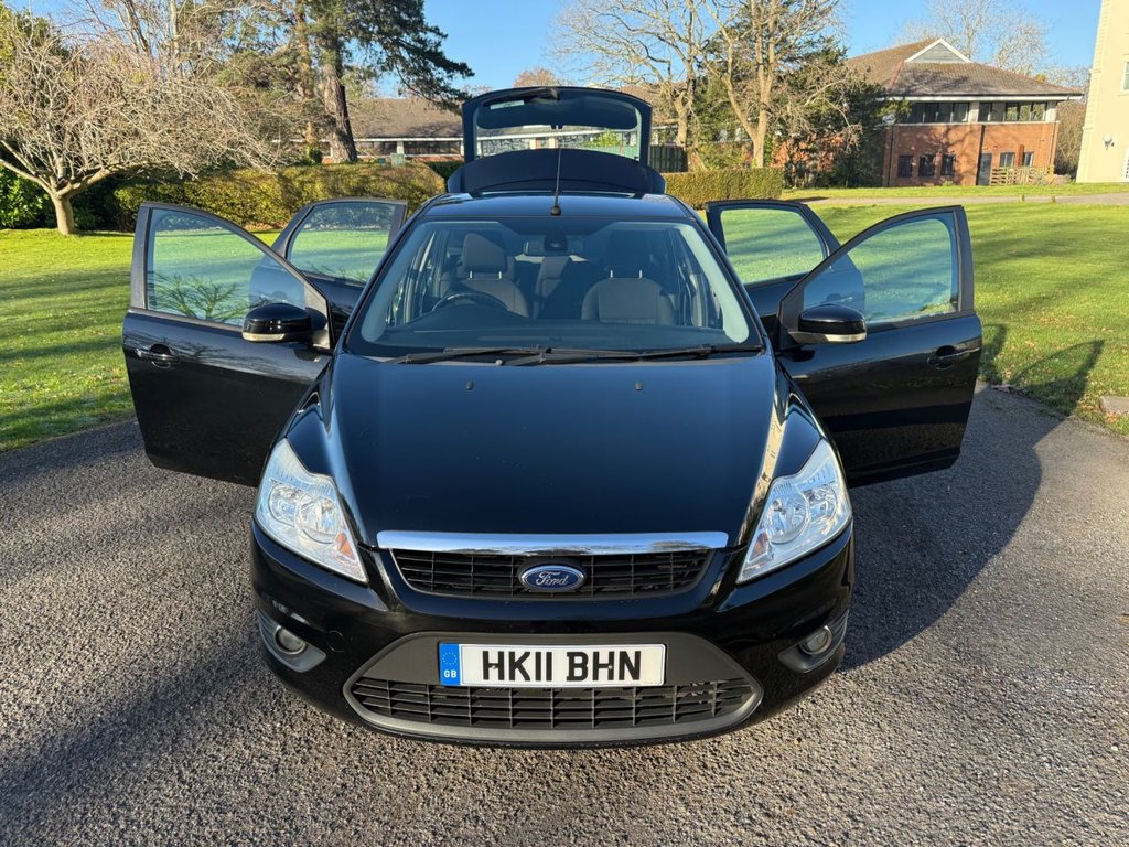 Used Ford Focus 2011 for sale - 77096679: Photo 14