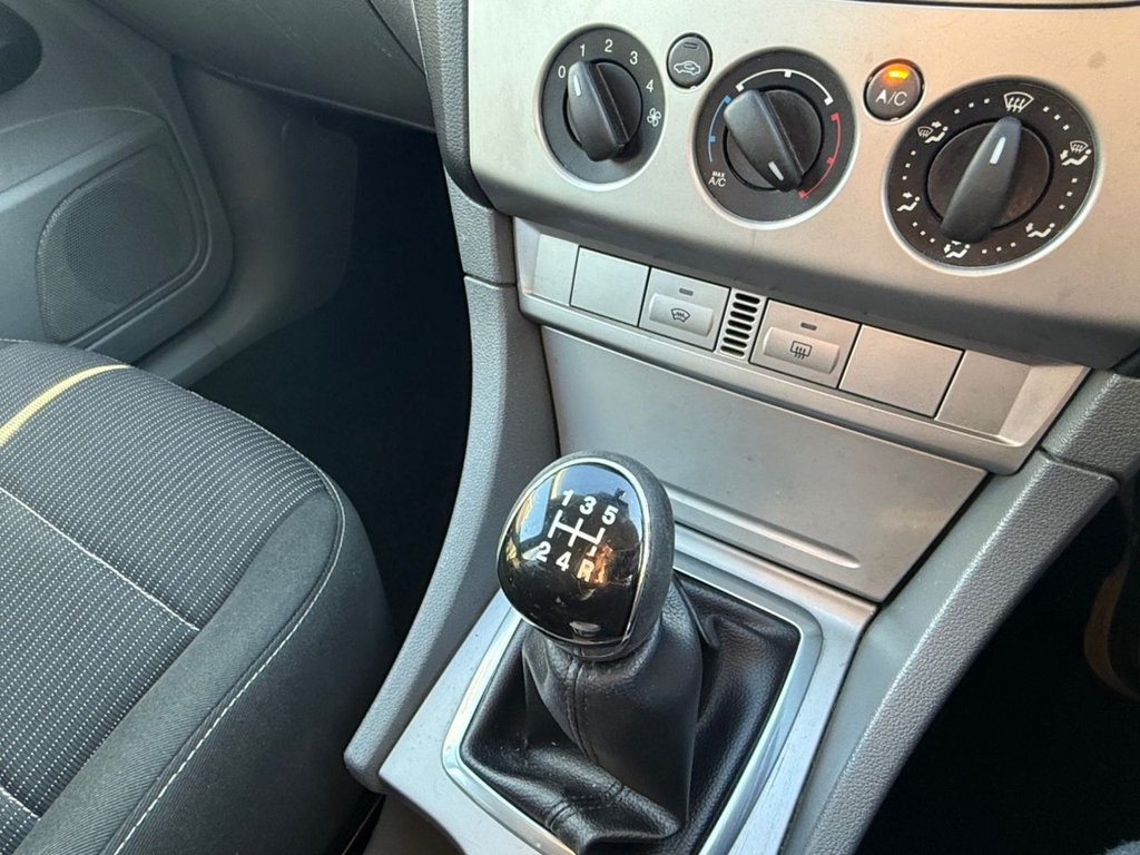 Used Ford Focus 2011 for sale - 77096679: Photo 22