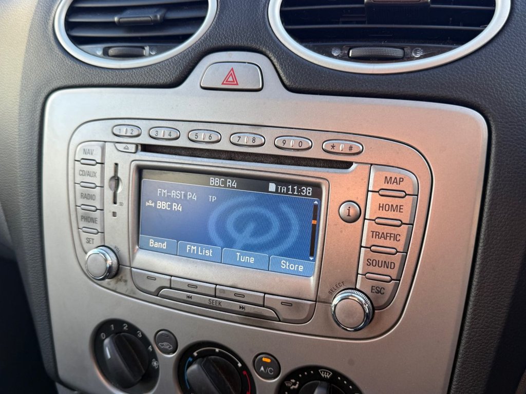 Used Ford Focus 2011 for sale - 77096679: Photo 24