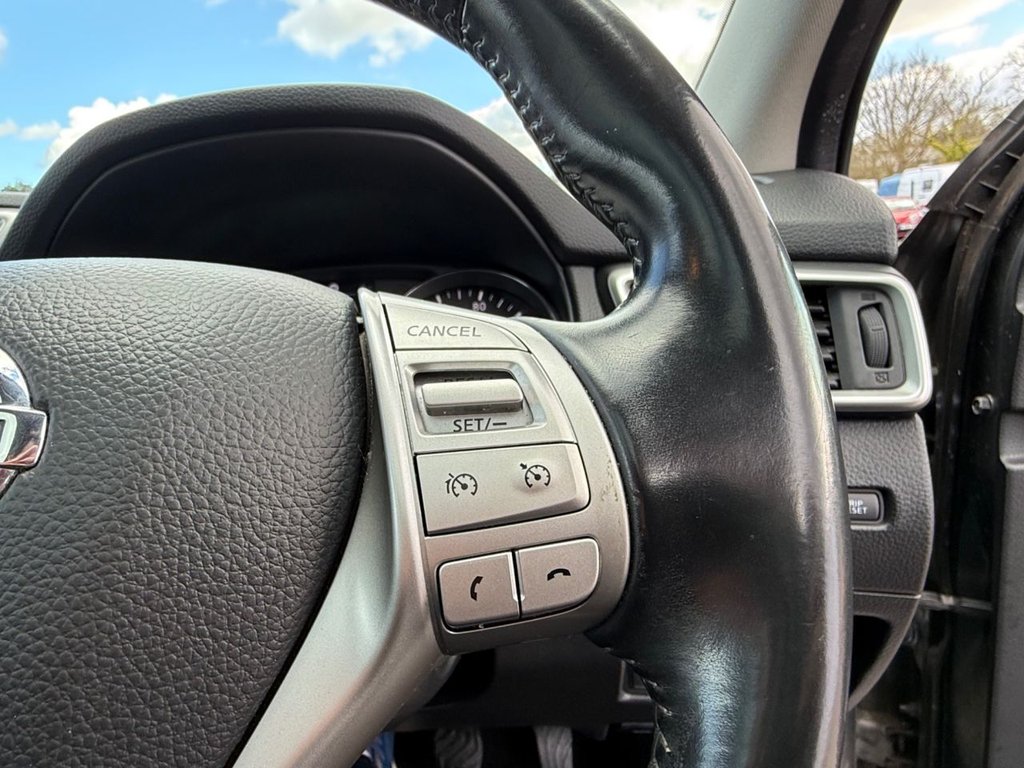 Used Nissan Qashqai 2015 for sale - 77720413: Photo 32