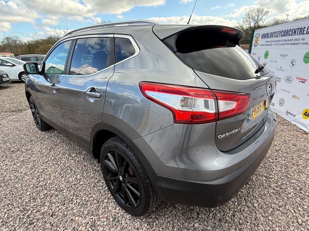 Used Nissan Qashqai 2015 for sale - 77720413: Photo 8