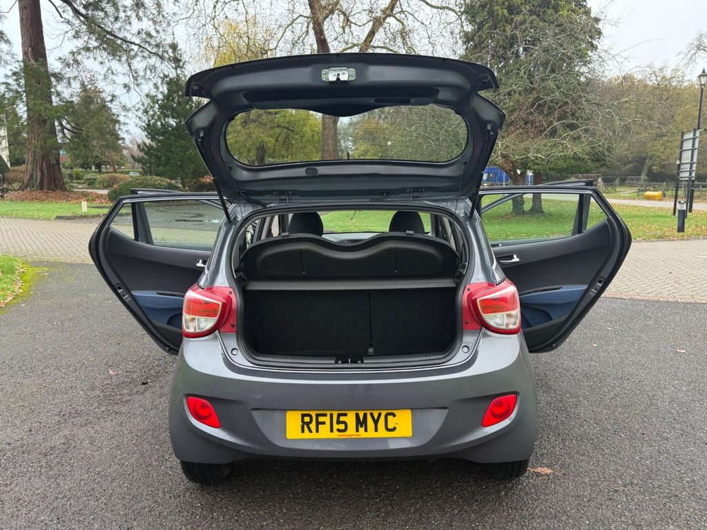 Used Hyundai i10 2015 for sale - 76724359: Photo 18