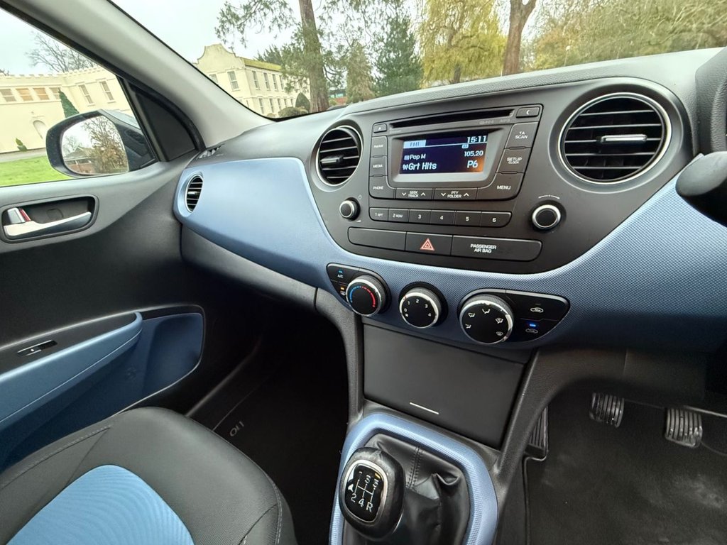 Used Hyundai i10 2015 for sale - 76724359: Photo 29