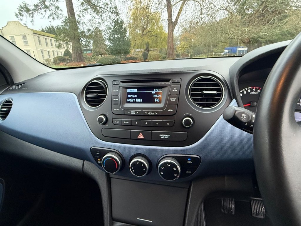 Used Hyundai i10 2015 for sale - 76724359: Photo 31