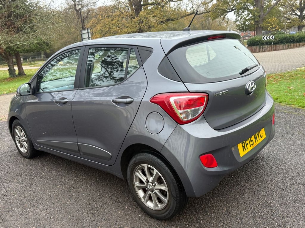 Used Hyundai i10 2015 for sale - 76724359: Photo 9