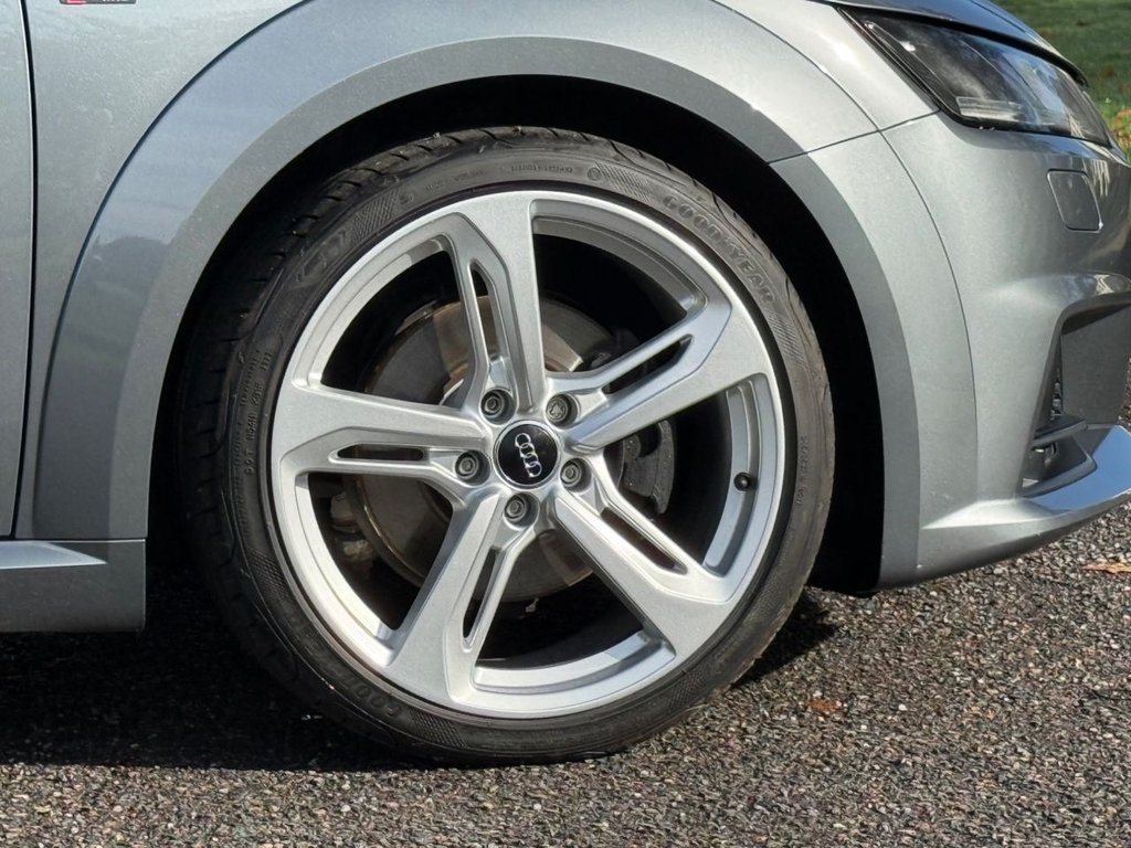 Used Audi TT 2015 for sale - 76345327: Photo 19