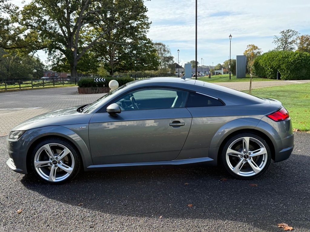 Used Audi TT 2015 for sale - 76345327: Photo 9