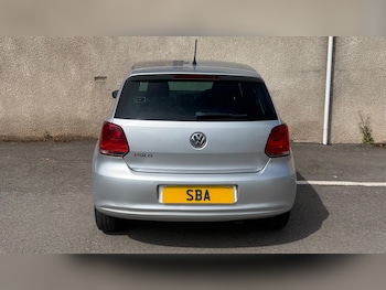 Used Volkswagen Polo 2012 for sale - 79540579: Photo