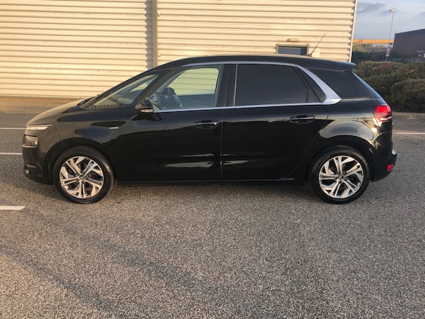 Used Citroen C4 Picasso 2013 for sale - 76232812: Photo 15