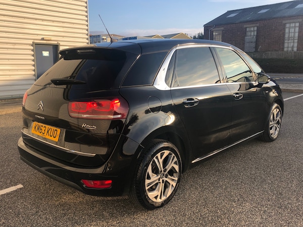 Used Citroen C4 Picasso 2013 for sale - 76232812: Photo 7