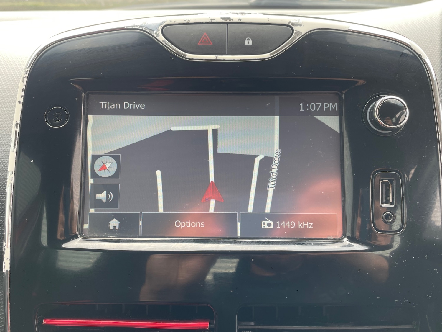 Used Renault Clio 2014 for sale - 76017399: Photo 36