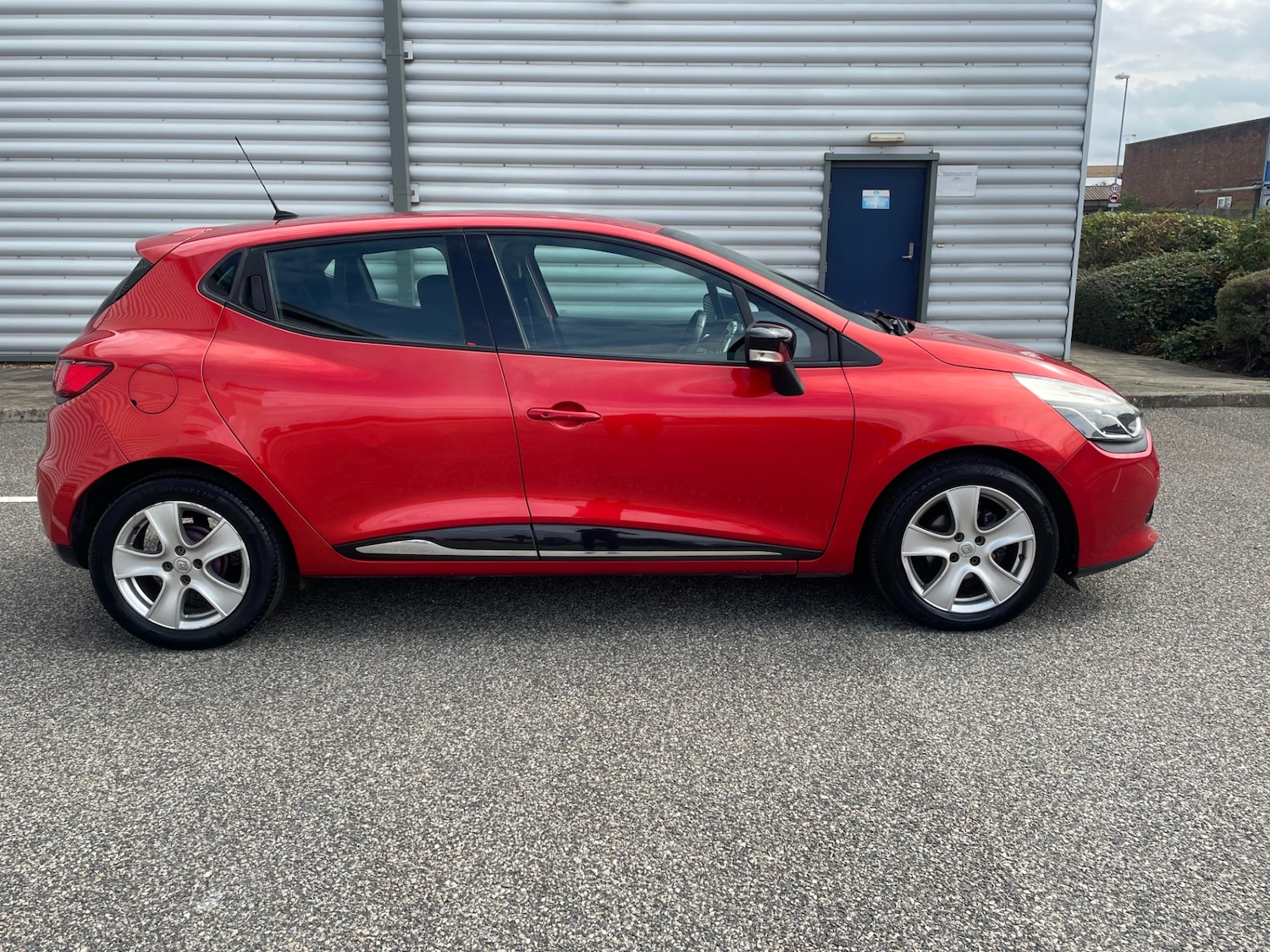 Used Renault Clio 2014 for sale - 76017399: Photo 8