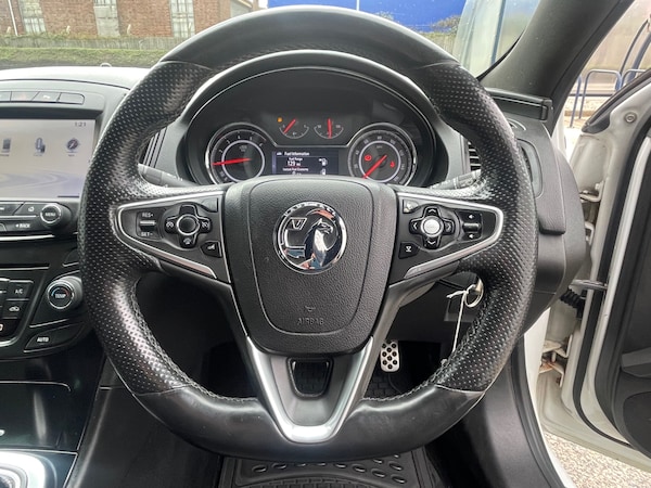 Used Vauxhall Insignia 2014 for sale - 76196419: Photo 31