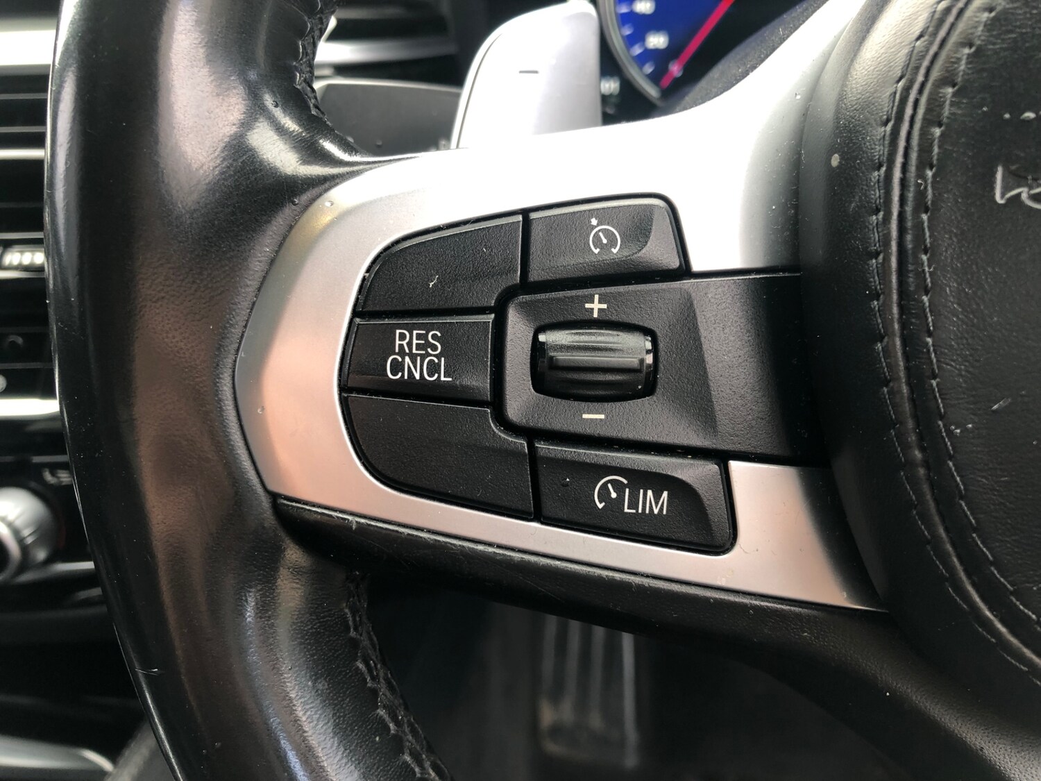 Used BMW 5 Series 2017 for sale - 78064918: Photo 38