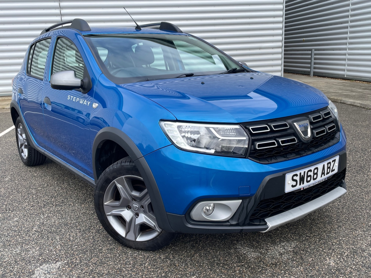 Used Dacia Sandero Stepway 2018 for sale - 76352337: Photo 1