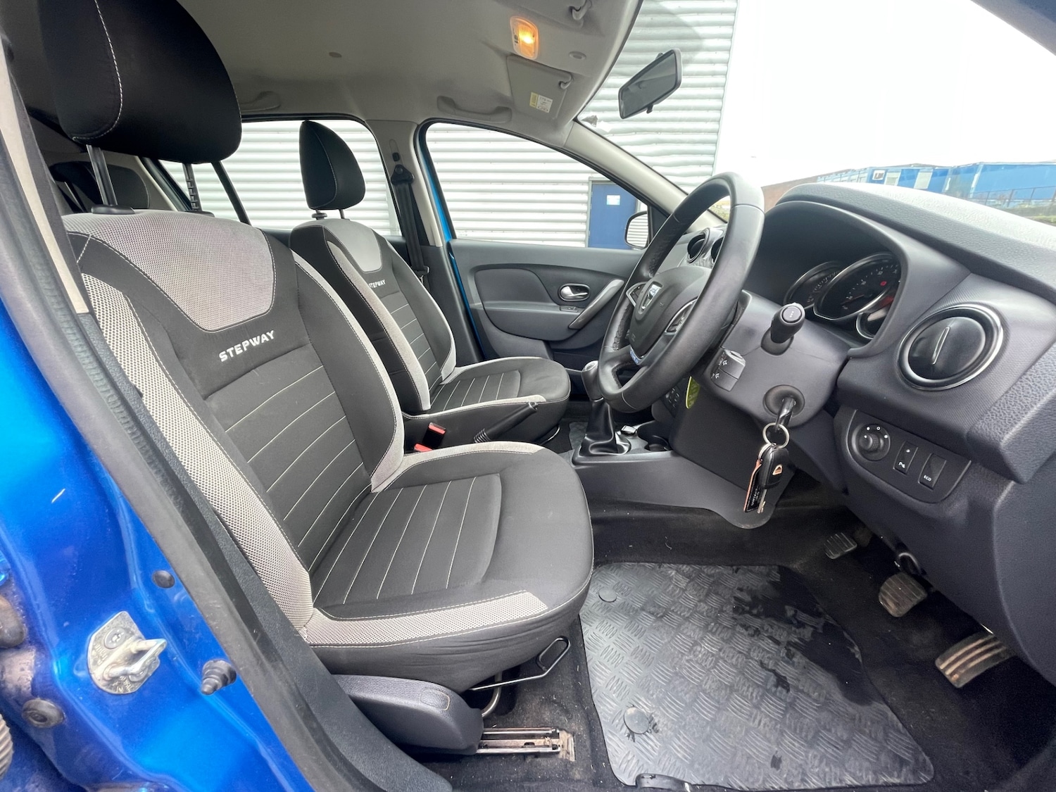 Used Dacia Sandero Stepway 2018 for sale - 76352337: Photo 23