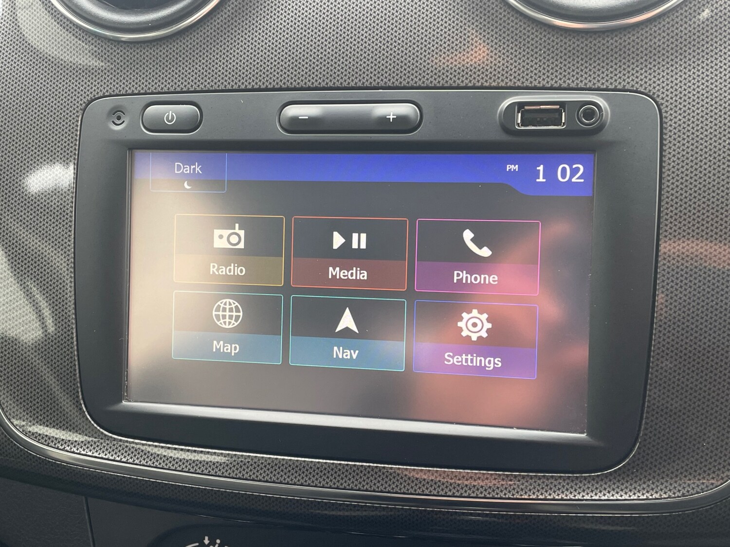 Used Dacia Sandero Stepway 2018 for sale - 76352337: Photo 32