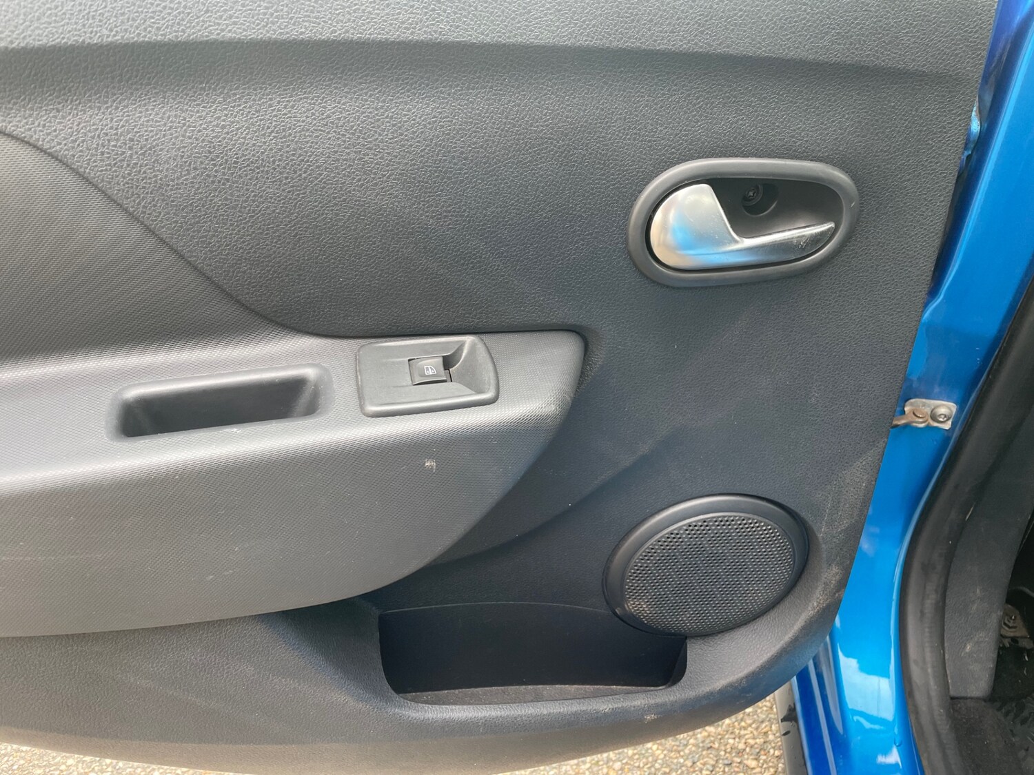 Used Dacia Sandero Stepway 2018 for sale - 76352337: Photo 42