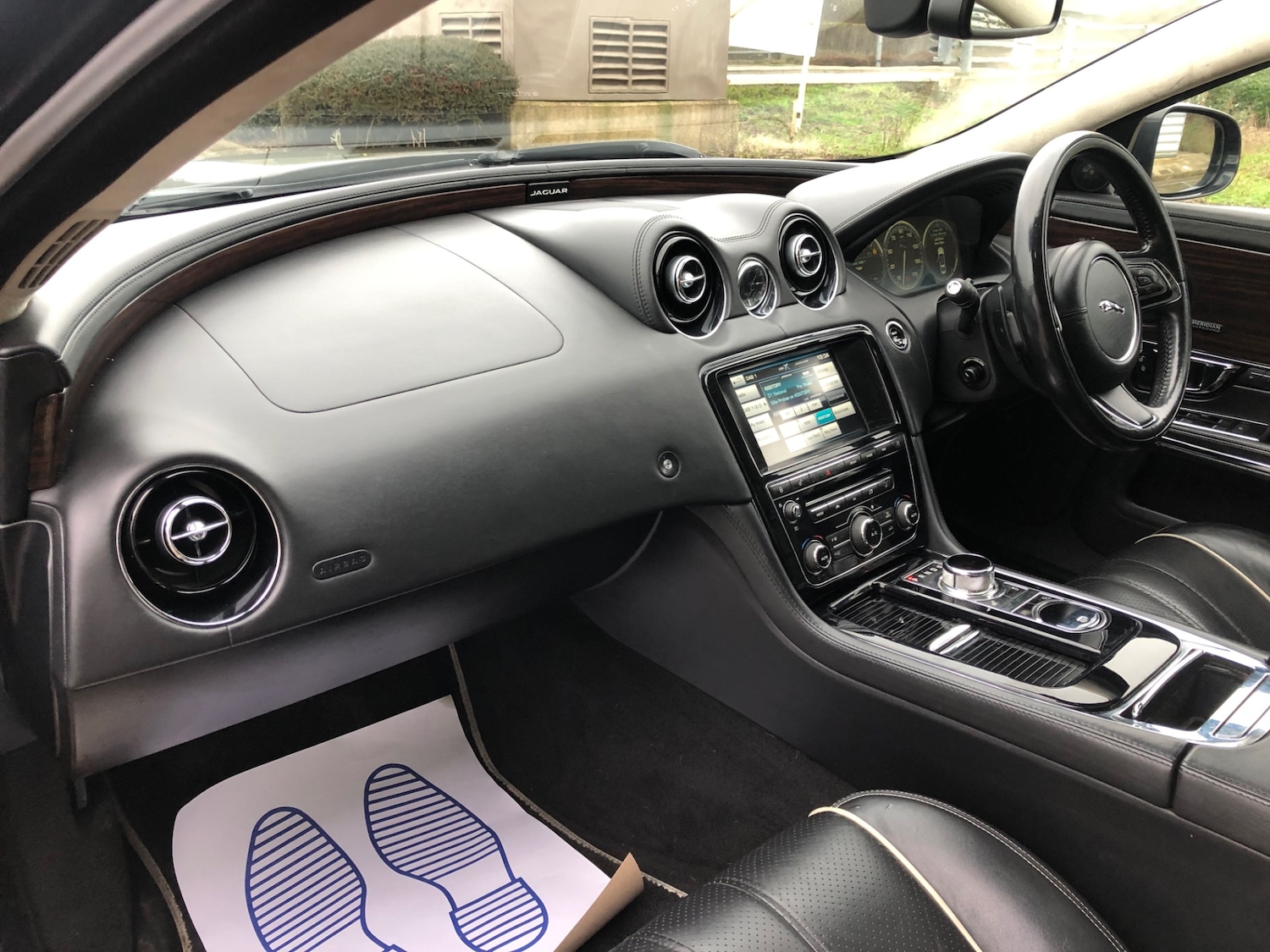 Used Jaguar XJ 2014 for sale - 77354081: Photo 11