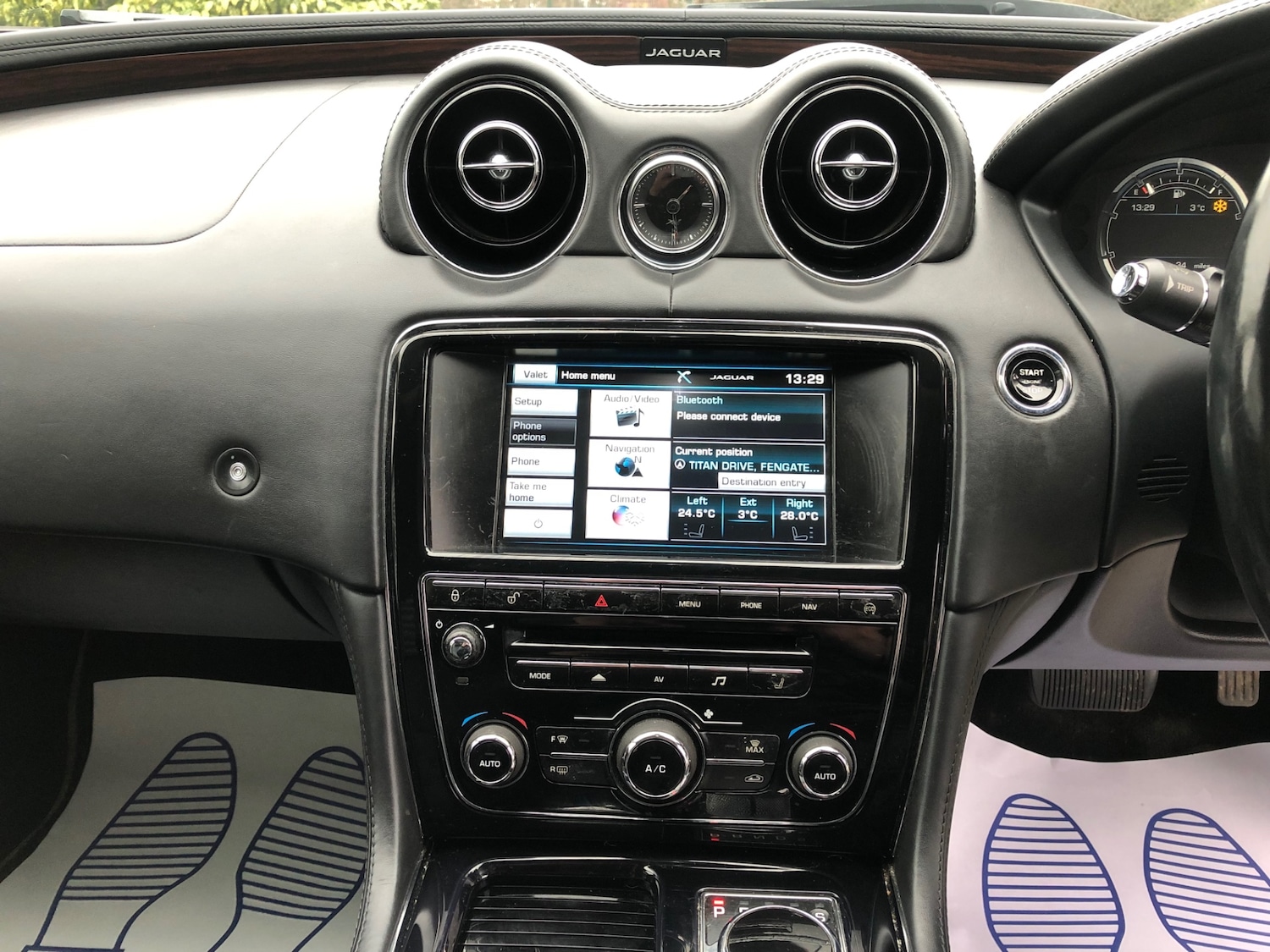 Used Jaguar XJ 2014 for sale - 77354081: Photo 26