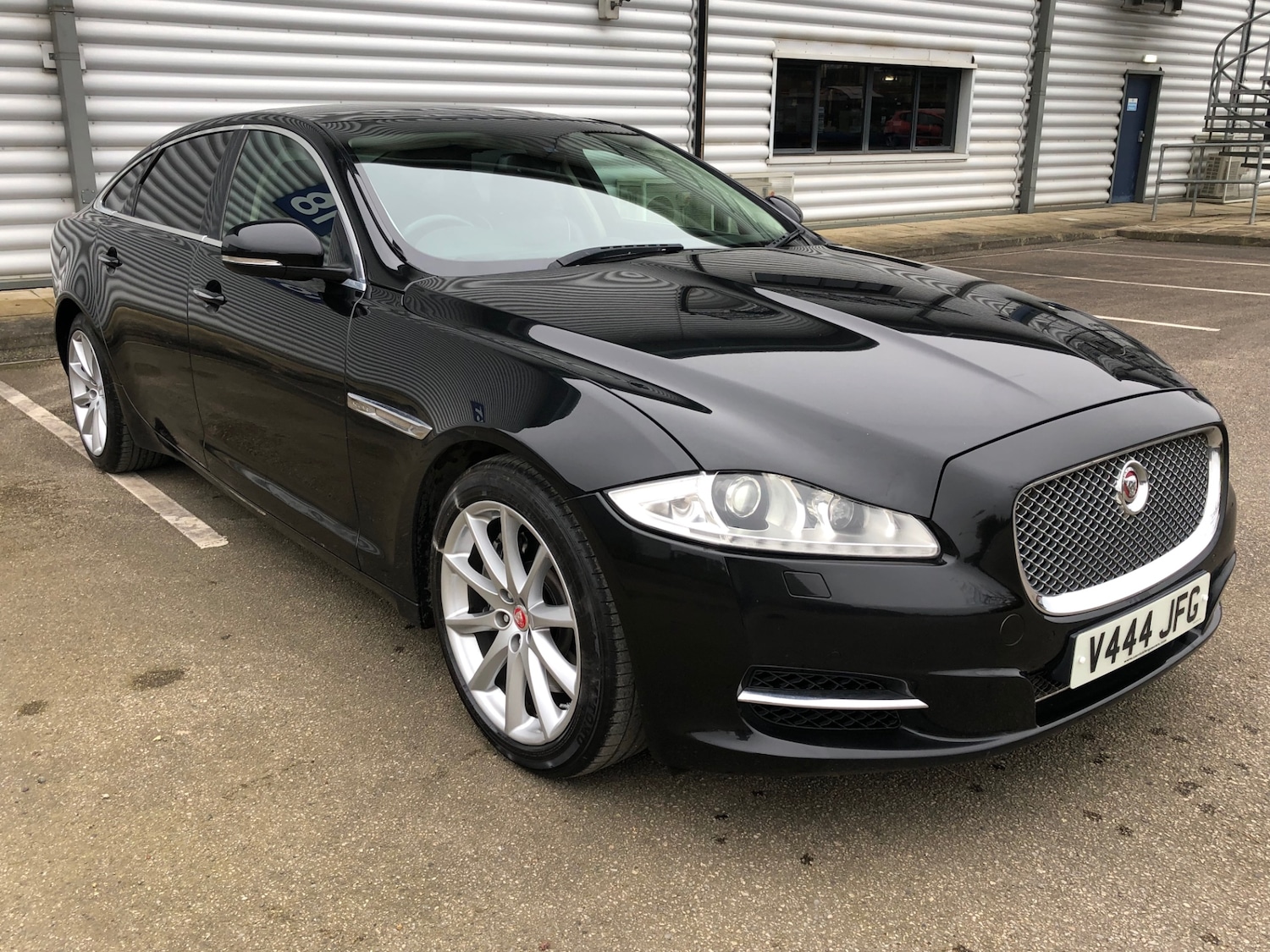 Used Jaguar XJ 2014 for sale - 77354081: Photo 69