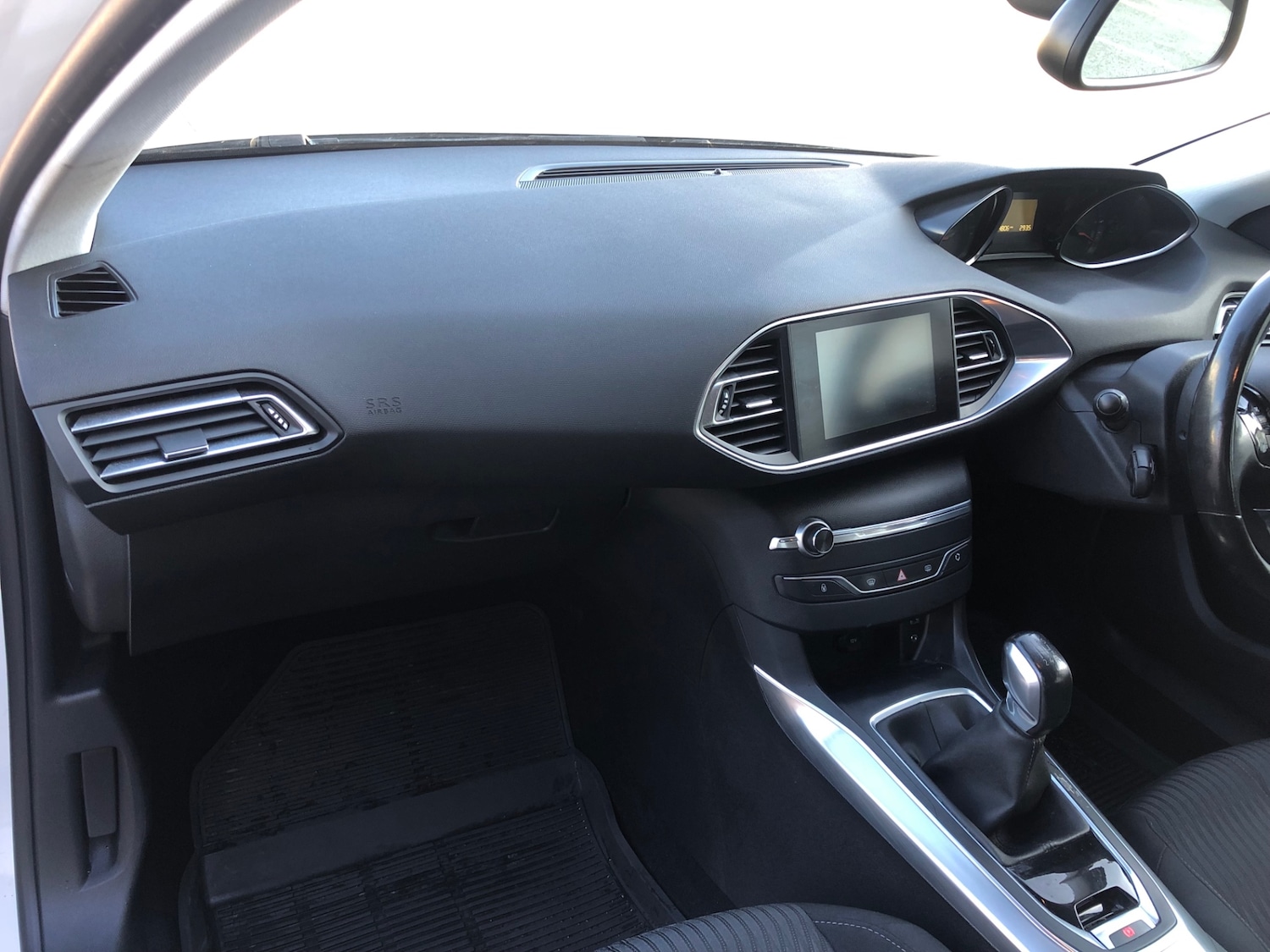 Used Peugeot 308 2015 for sale - 78054881: Photo 25