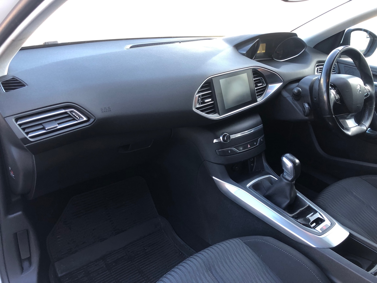 Used Peugeot 308 2015 for sale - 78054881: Photo 27