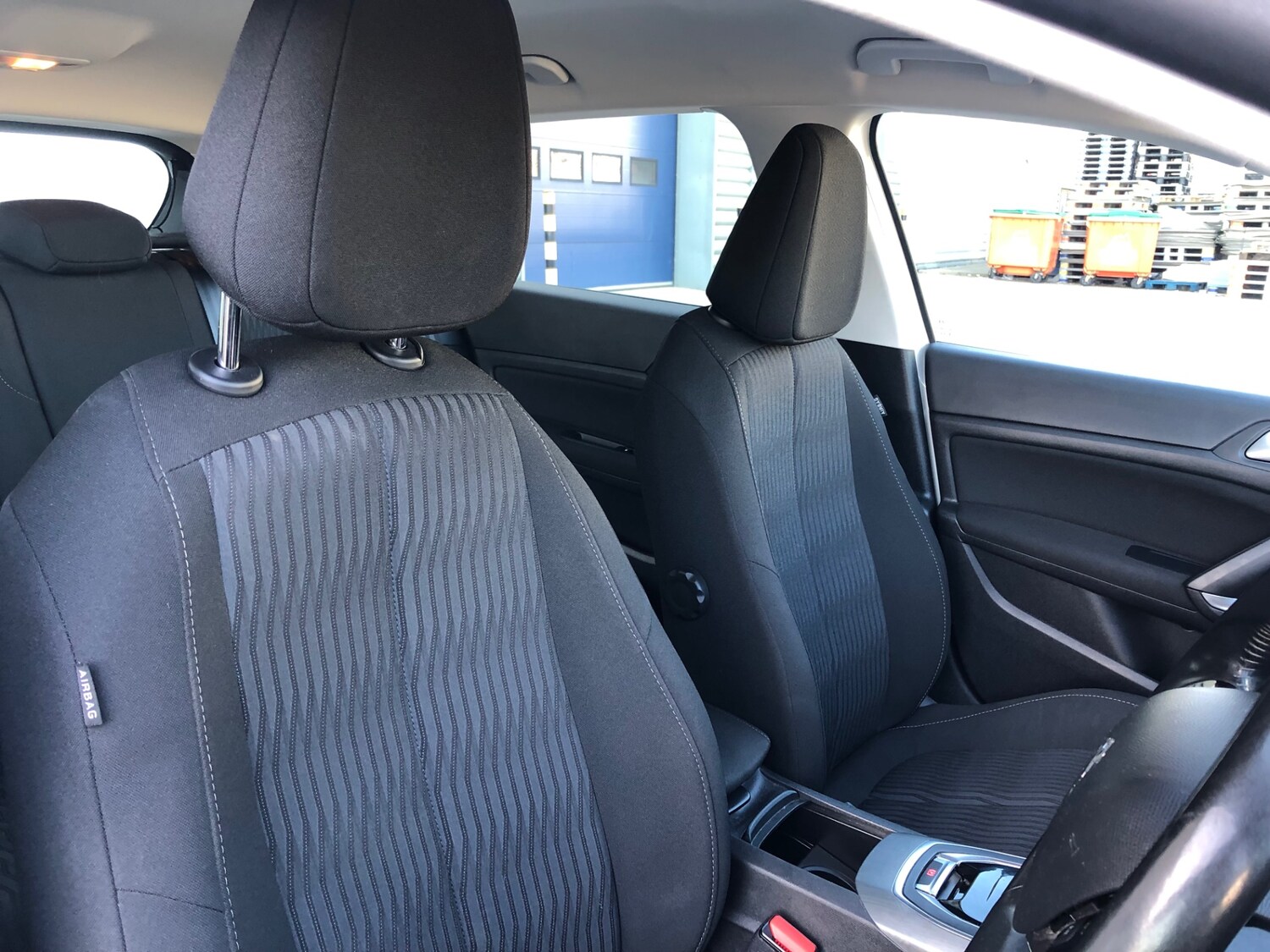 Used Peugeot 308 2015 for sale - 78054881: Photo 30