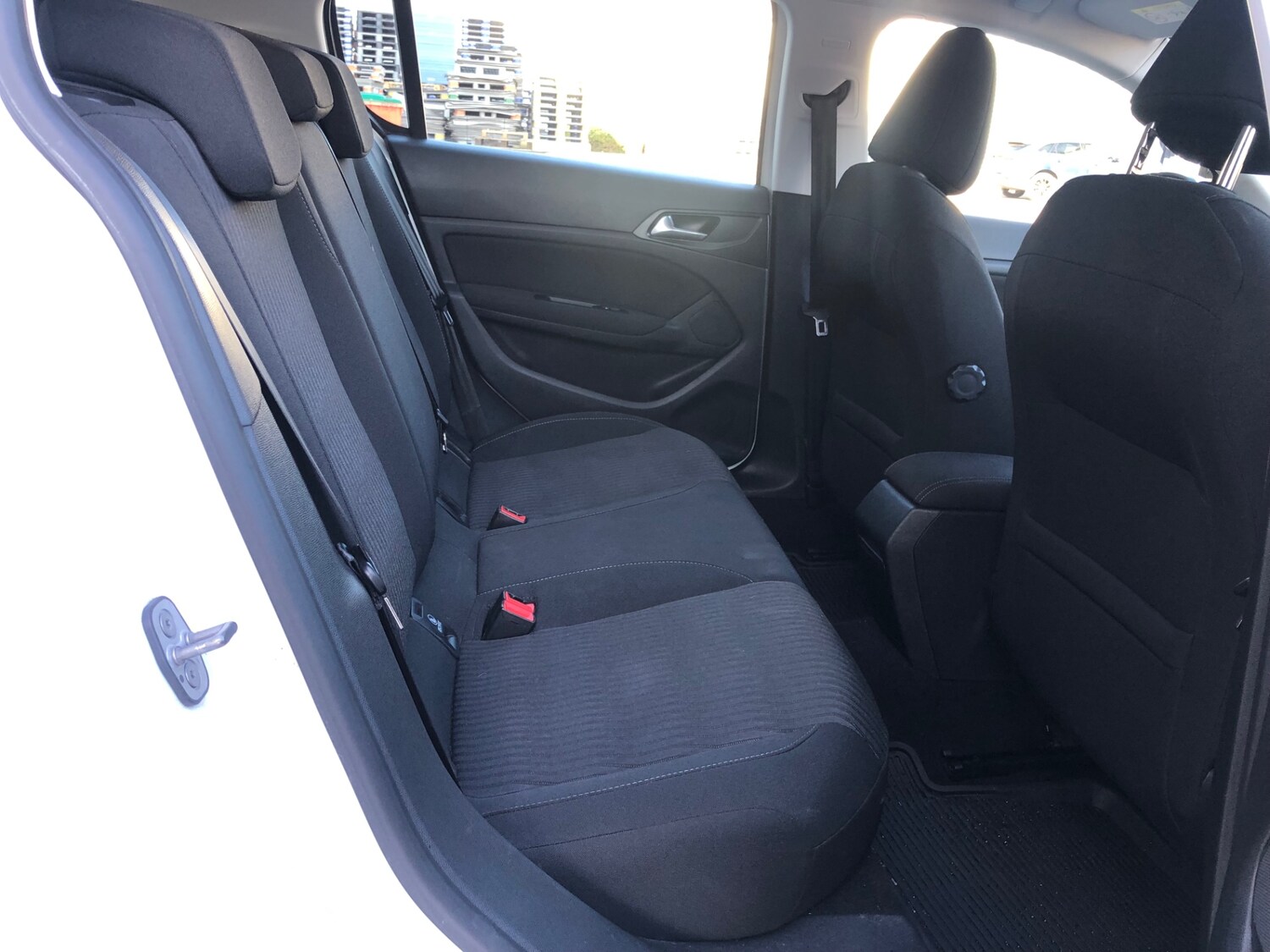 Used Peugeot 308 2015 for sale - 78054881: Photo 33