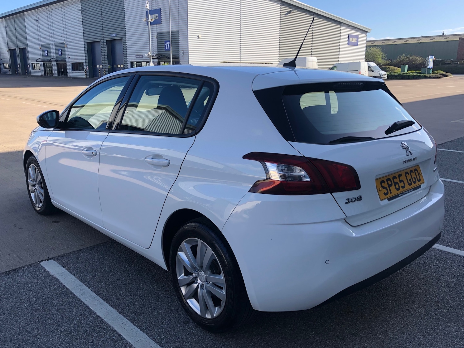 Used Peugeot 308 2015 for sale - 78054881: Photo 7