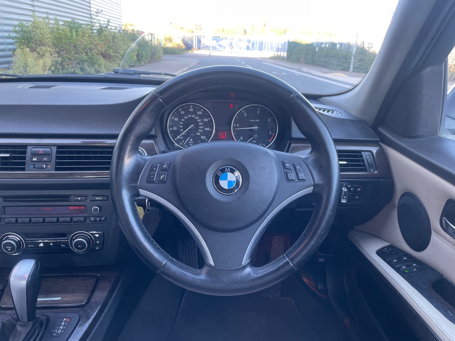 Used BMW 3 Series 2011 for sale - 76027943: Photo 29