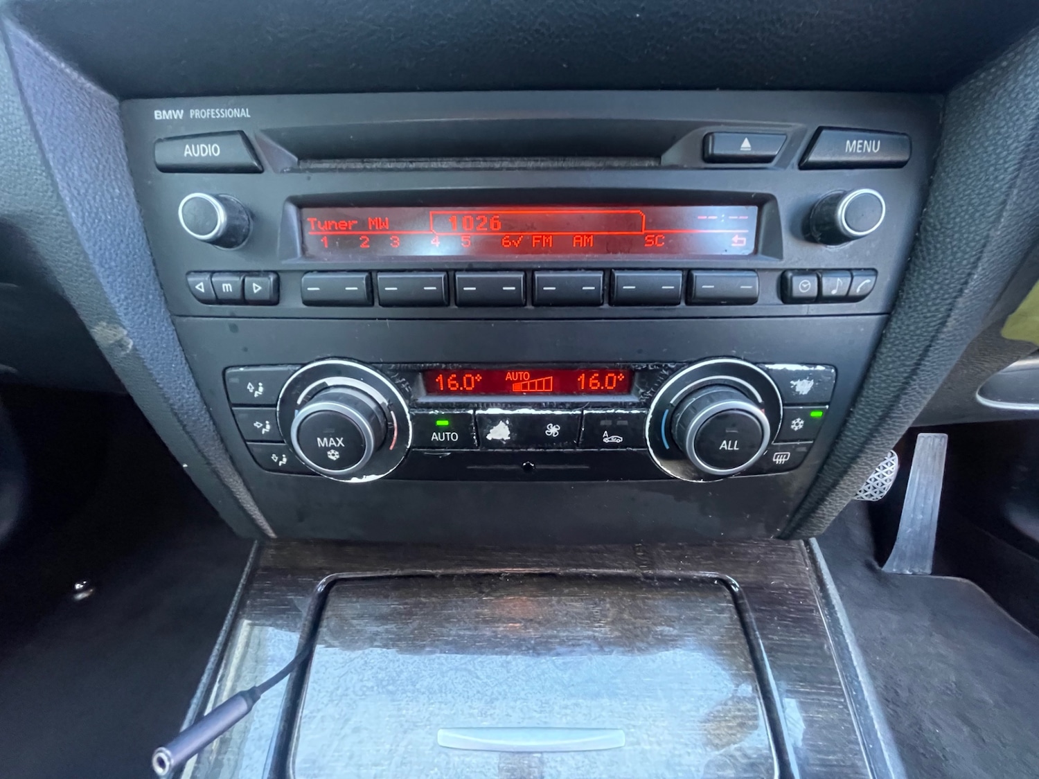 Used BMW 3 Series 2011 for sale - 76027943: Photo 35