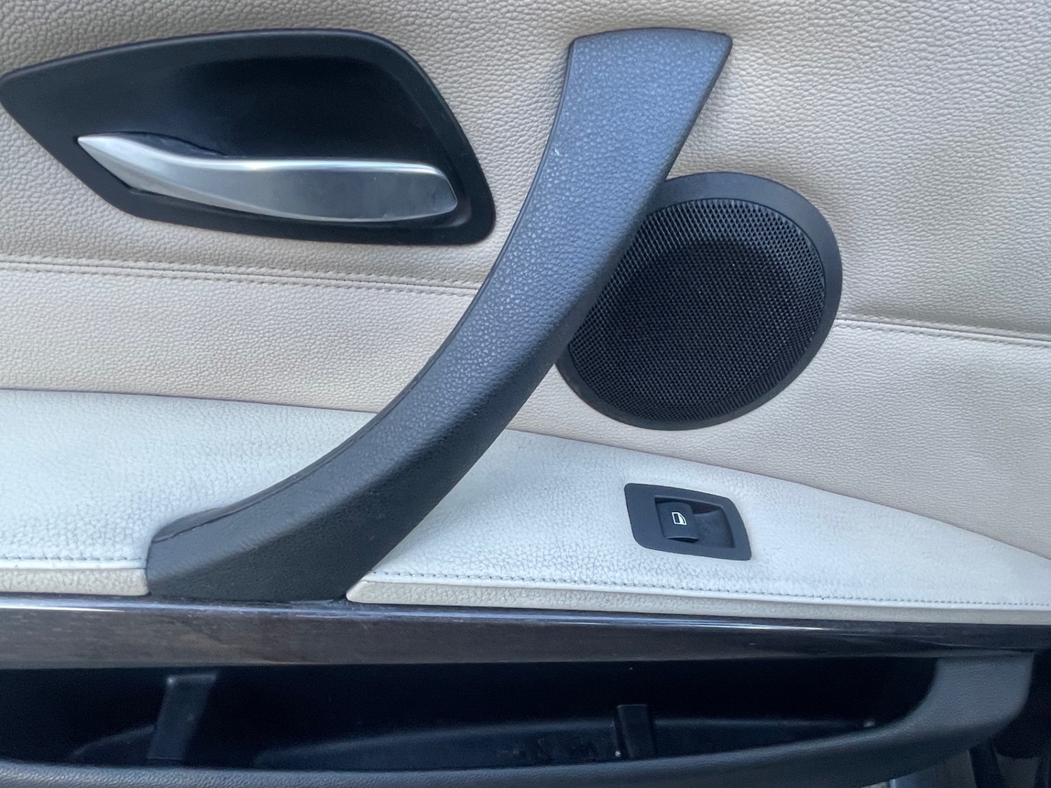 Used BMW 3 Series 2011 for sale - 76027943: Photo 44