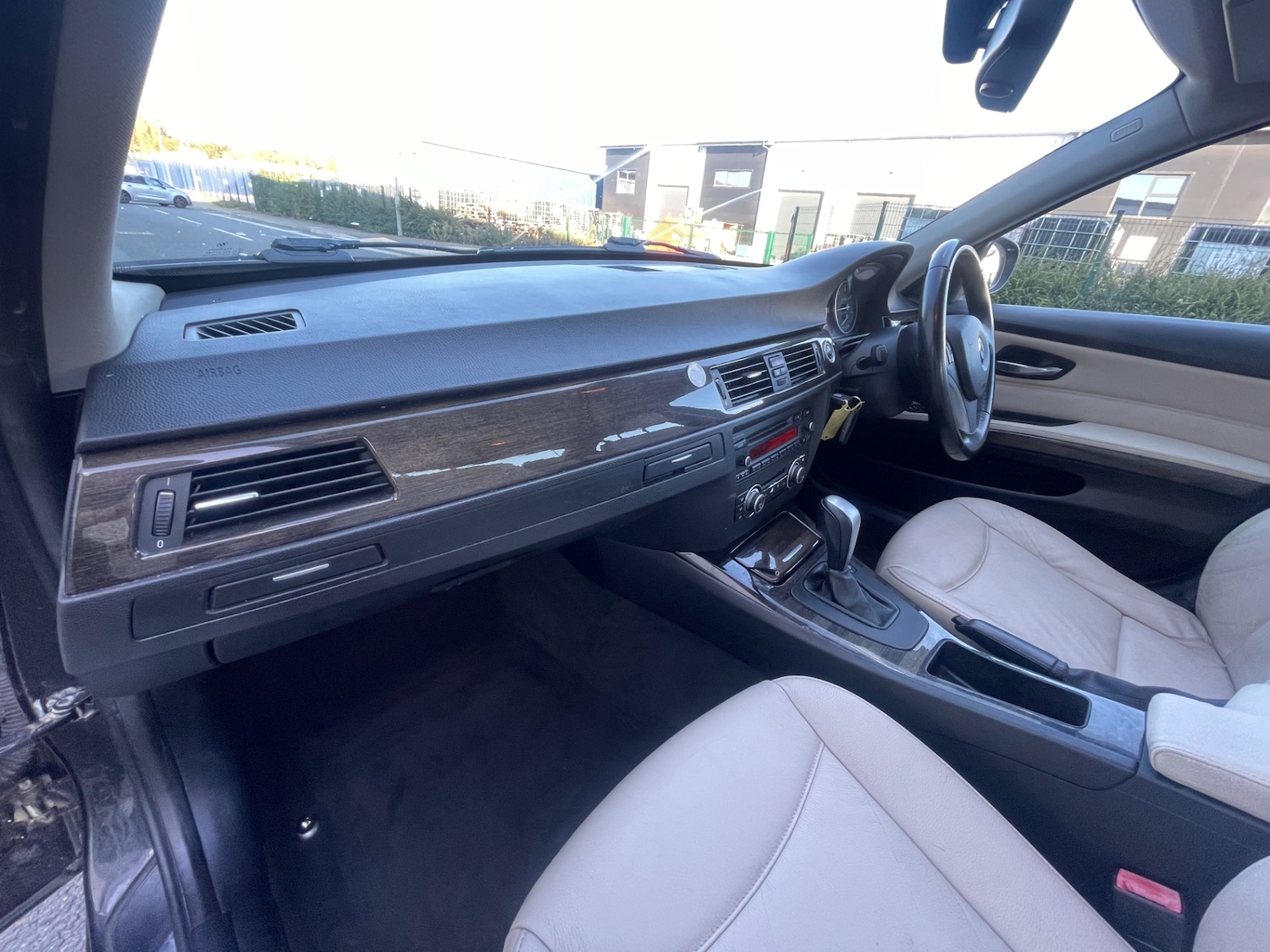 Used BMW 3 Series 2011 for sale - 76027943: Photo 46