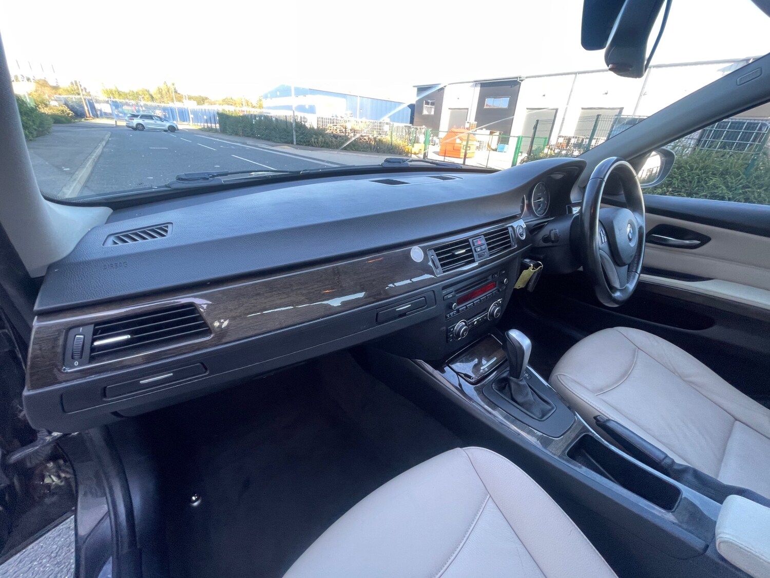 Used BMW 3 Series 2011 for sale - 76027943: Photo 47