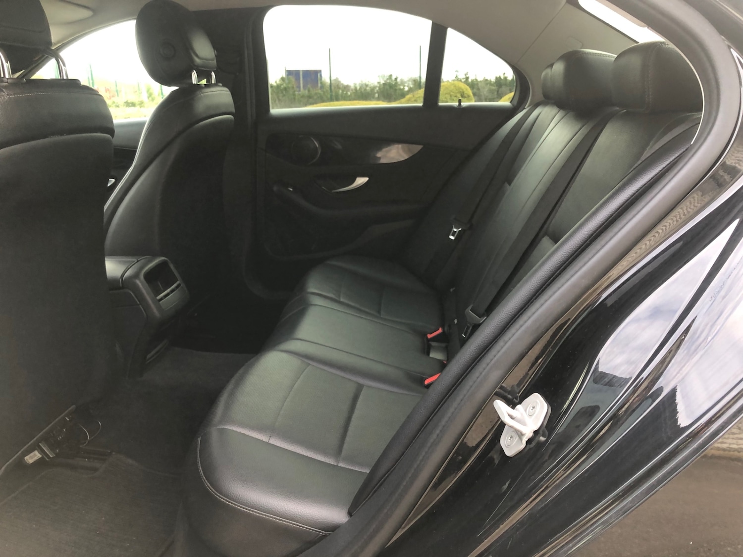 Used Mercedes-Benz C Class 2015 for sale - 78028268: Photo 23