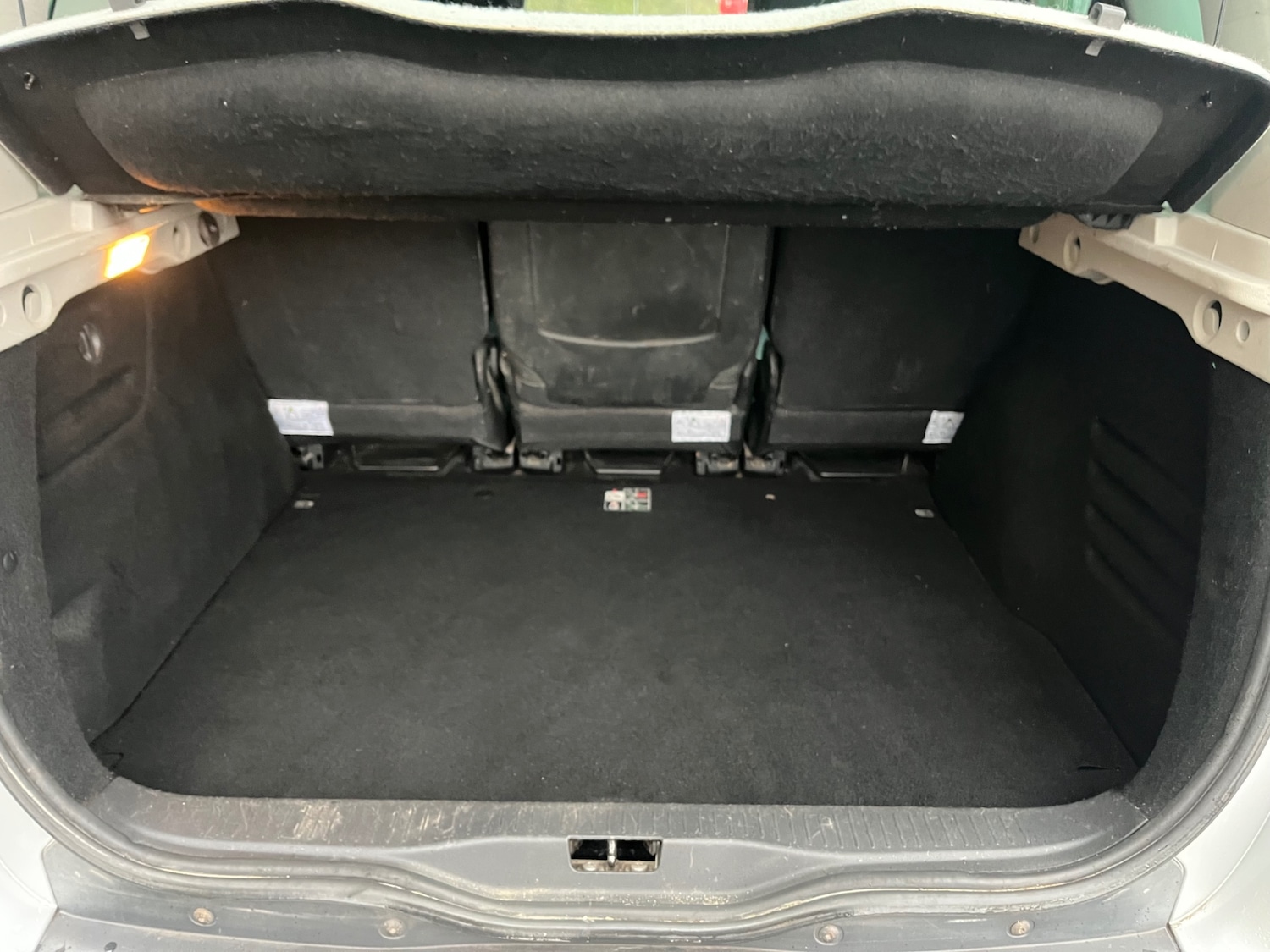 Used Renault Scenic 2011 for sale - 77258513: Photo 12